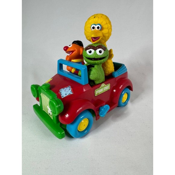 VINTAGE Sesame Street Illco Big Bird Wind-Up Toy Car - Picture 1 of 6
